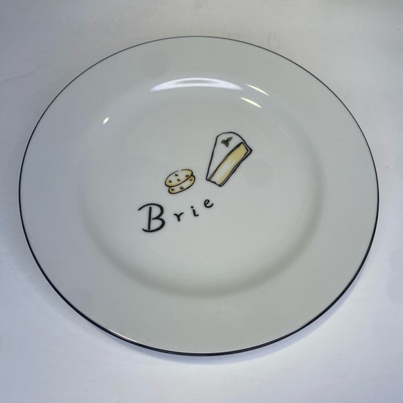 POTTERY BARN Cheese Plate BRIE Black Rim 7 3/4" Dishwasher Microwave Safe - Picture 5 of 5